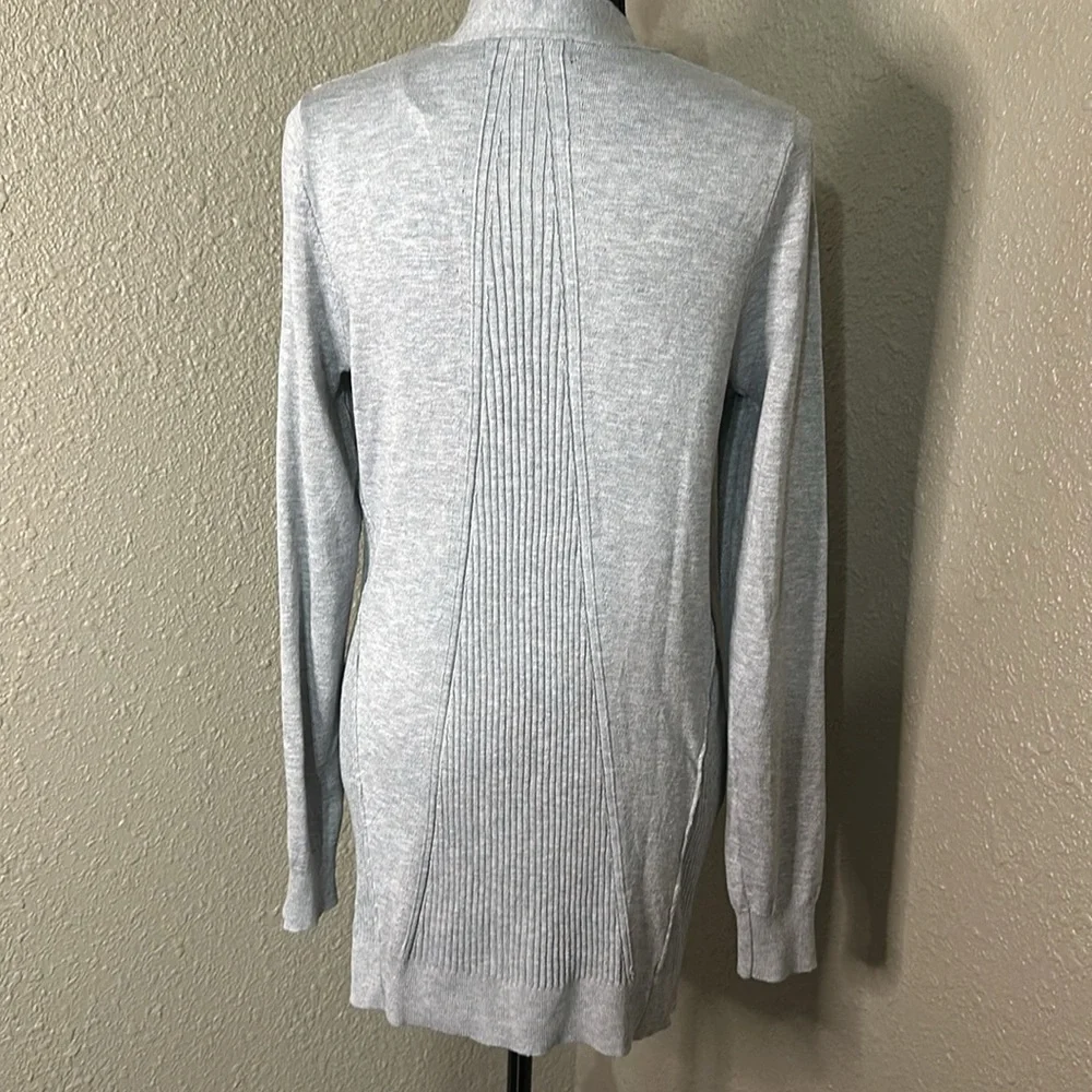 NWOT Love Ellie Cardigan w/ Ribbed Detail‎ - Gray